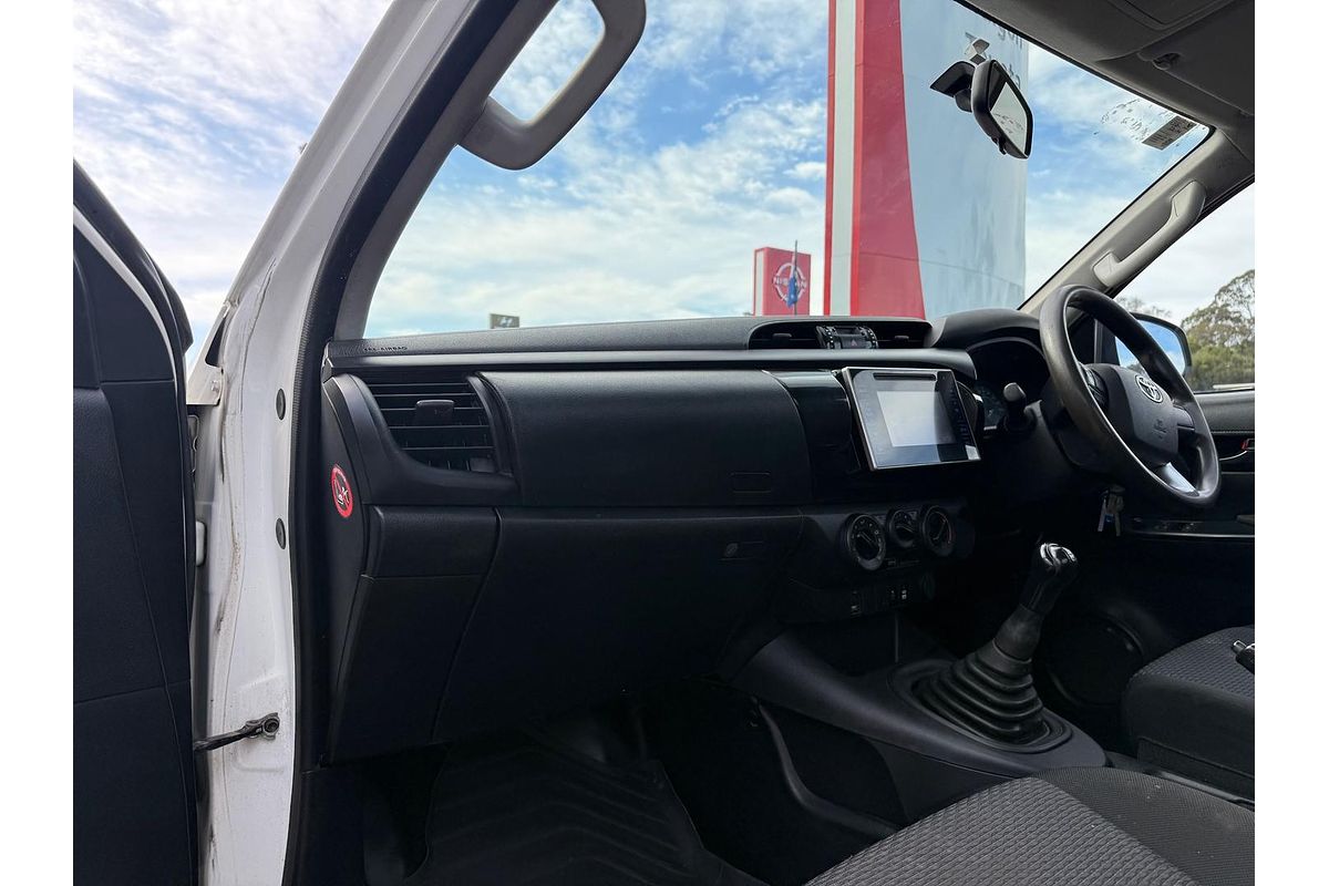 2016 Toyota Hilux Workmate GUN122R Rear Wheel Drive