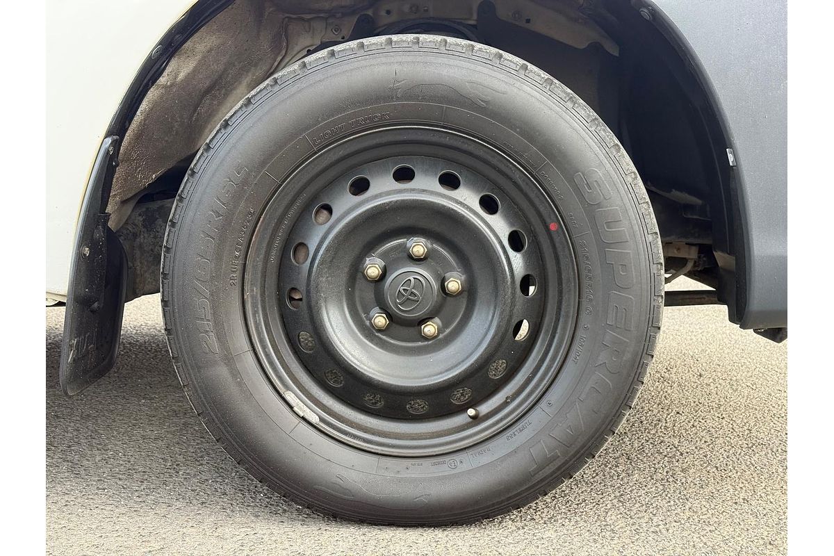 2016 Toyota Hilux Workmate GUN122R Rear Wheel Drive