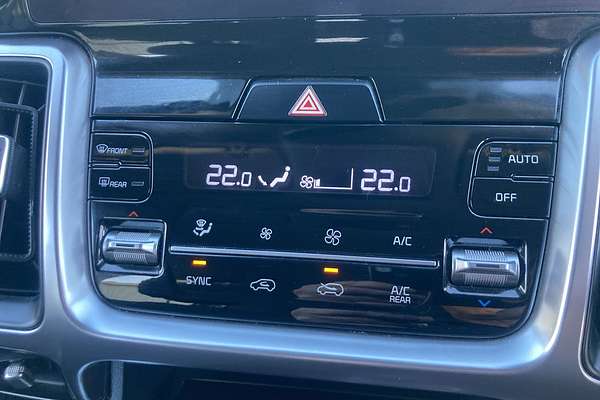 2022 Kia Sorento Sport MQ4