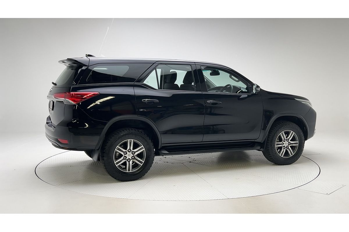 2022 Toyota Fortuner GX GUN156R