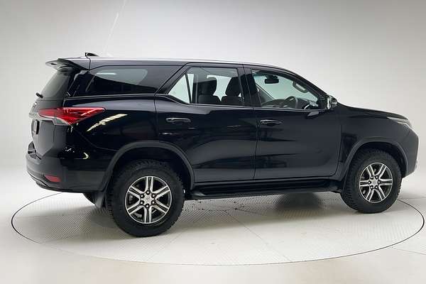 2022 Toyota Fortuner GX GUN156R