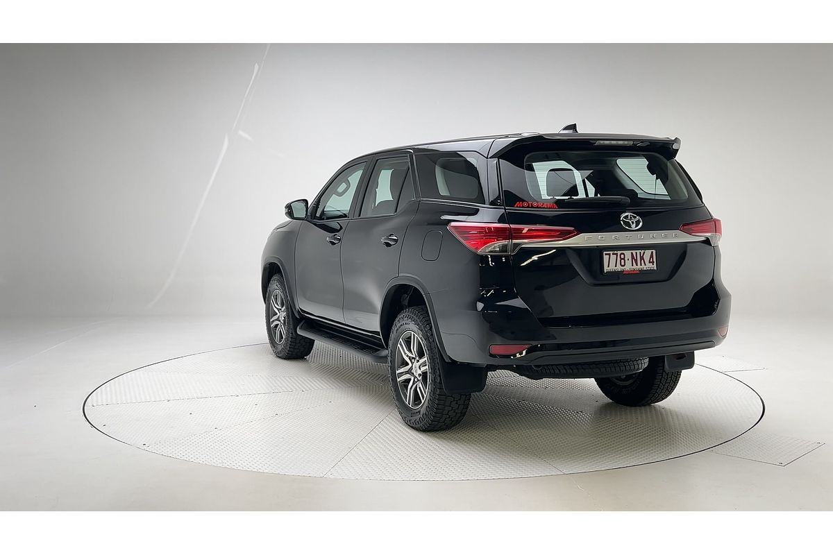 2022 Toyota Fortuner GX GUN156R
