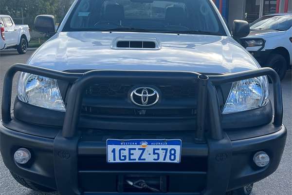 2010 Toyota Hilux SR KUN26R 4X4