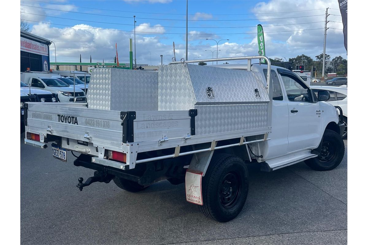 2010 Toyota Hilux SR KUN26R 4X4