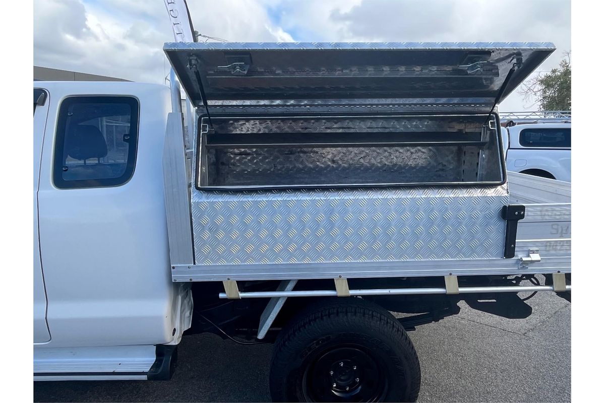 2010 Toyota Hilux SR KUN26R 4X4