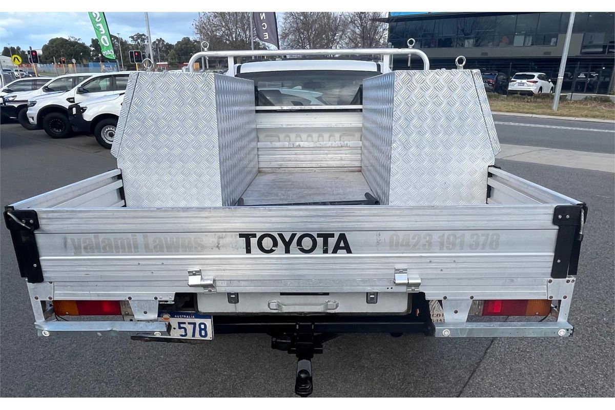 2010 Toyota Hilux SR KUN26R 4X4