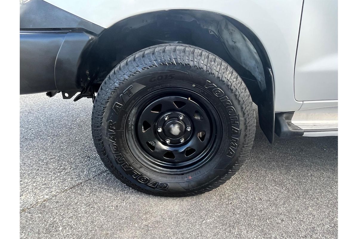 2010 Toyota Hilux SR KUN26R 4X4