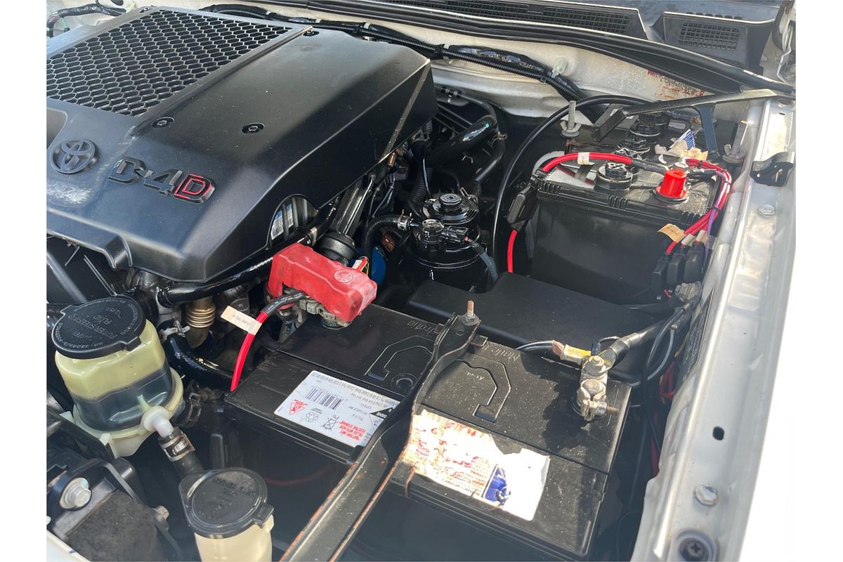 2010 Toyota Hilux SR KUN26R 4X4