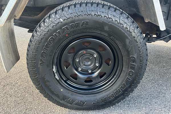 2010 Toyota Hilux SR KUN26R 4X4