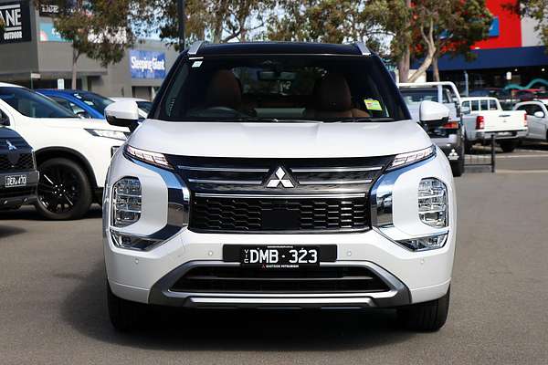 2025 Mitsubishi Outlander Exceed Tourer ZM