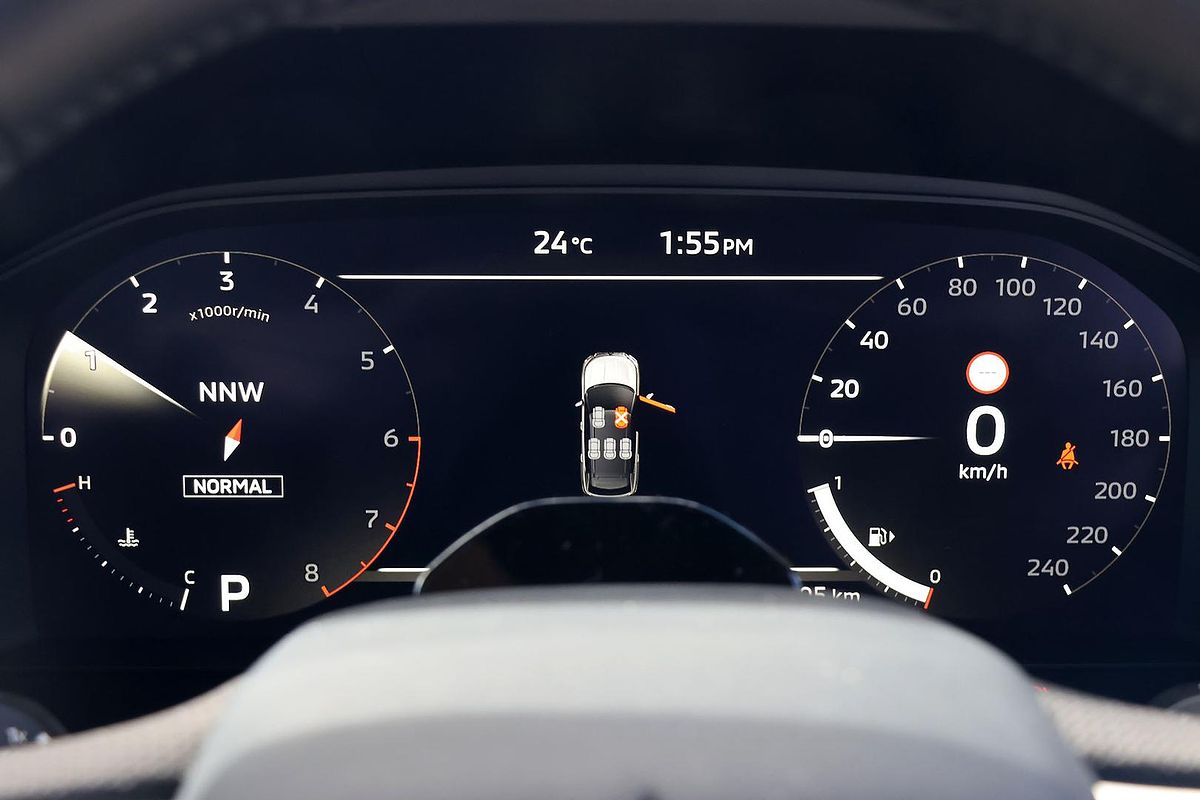 2025 Mitsubishi Outlander Exceed Tourer ZM