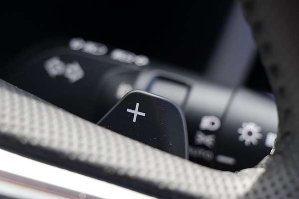 2025 Mitsubishi Outlander Exceed Tourer ZM