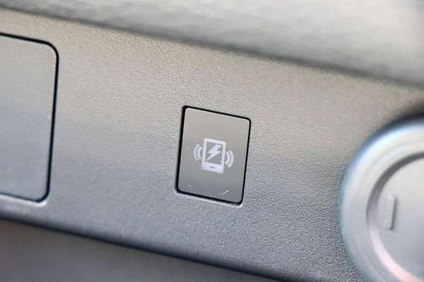 2025 Mitsubishi Outlander LS ZM