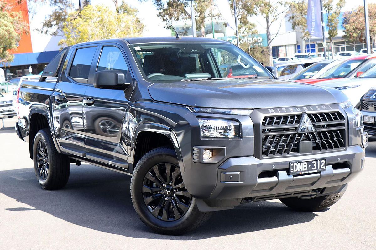 2025 Mitsubishi Triton GLX-R MV 4X4