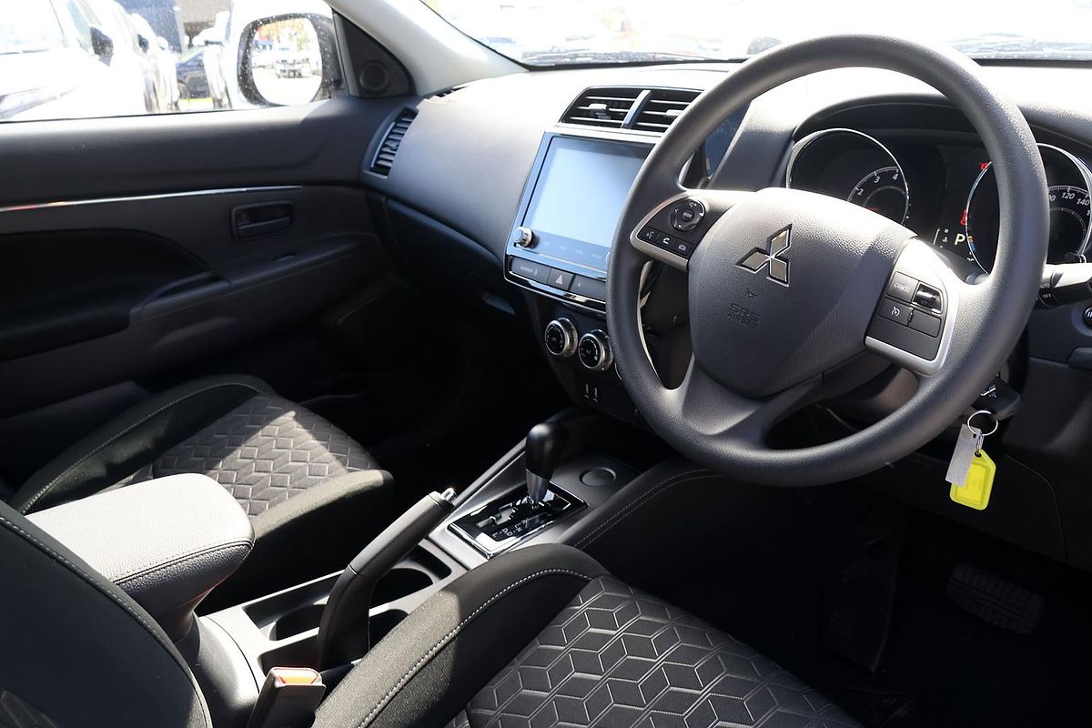 2024 Mitsubishi ASX ES XD