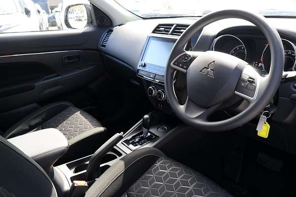 2024 Mitsubishi ASX ES XD