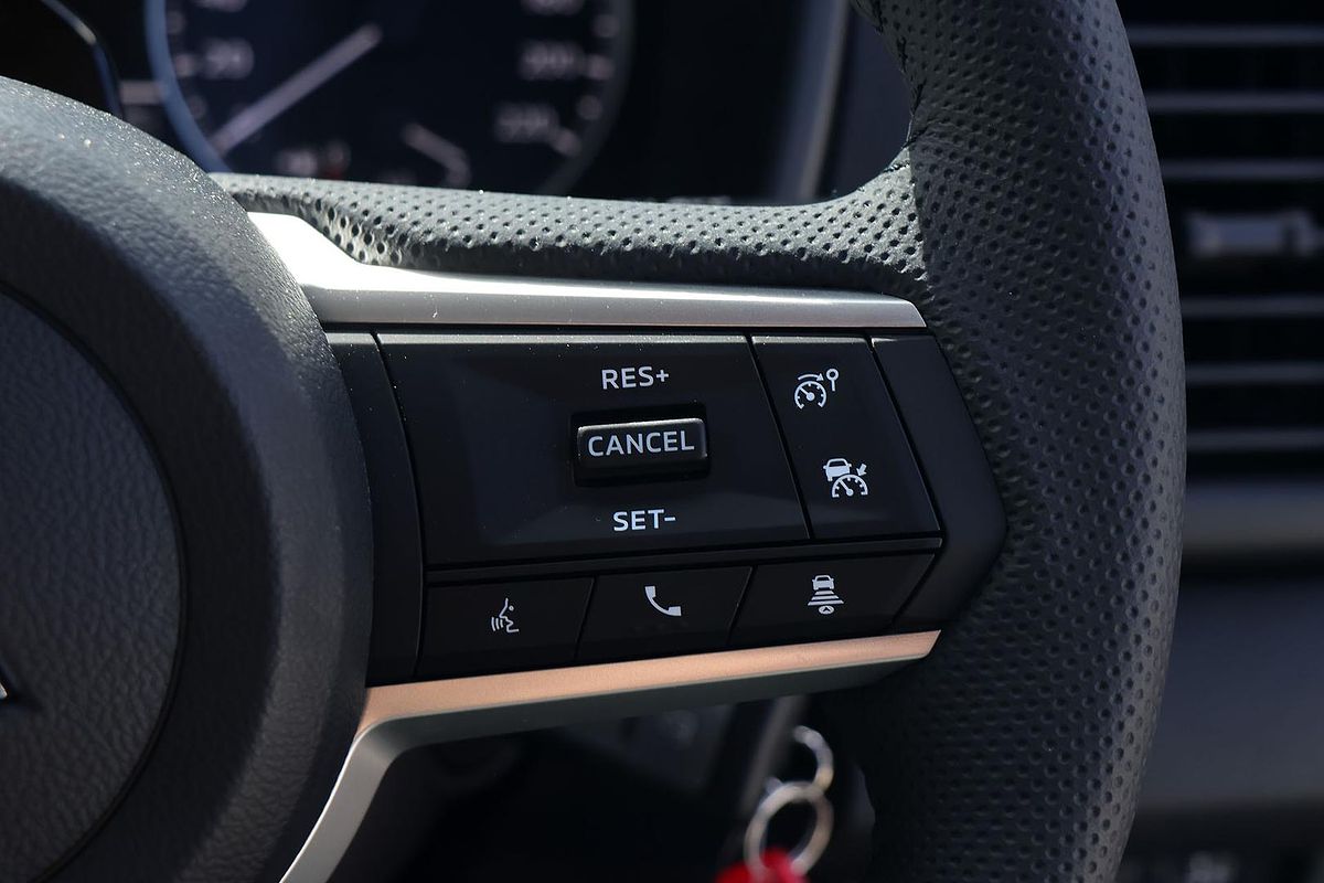 2025 Mitsubishi Triton GLX-R MV 4X4
