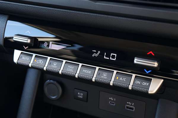 2025 Mitsubishi Triton GLX-R MV 4X4