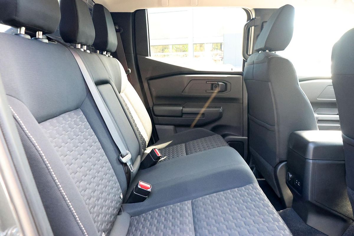 2025 Mitsubishi Triton GLX-R MV 4X4