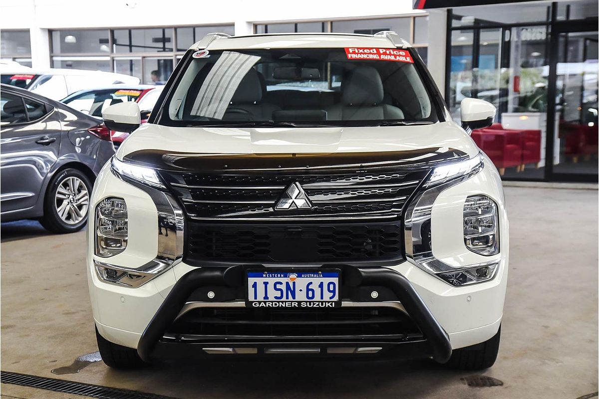 2022 Mitsubishi Outlander Exceed ZM