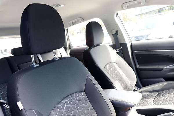 2024 Mitsubishi ASX GS XD