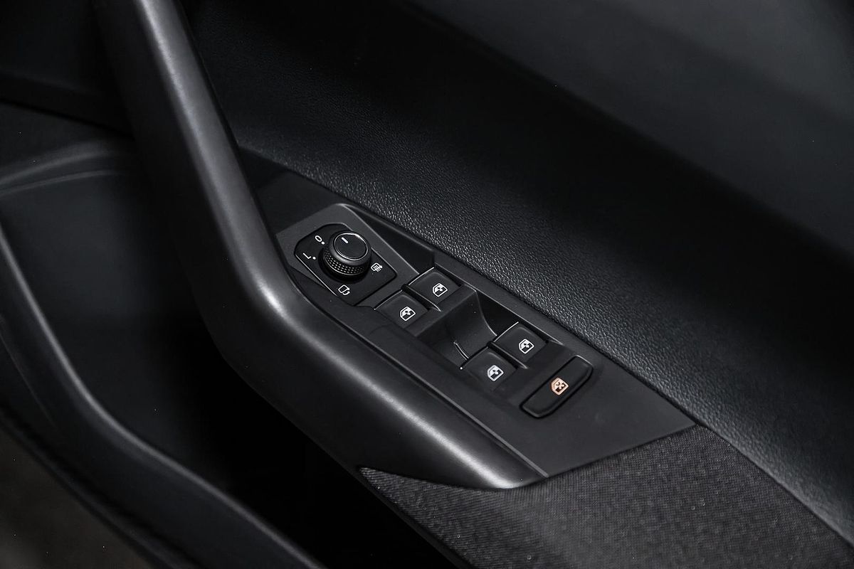 2025 Volkswagen Polo GTI AE