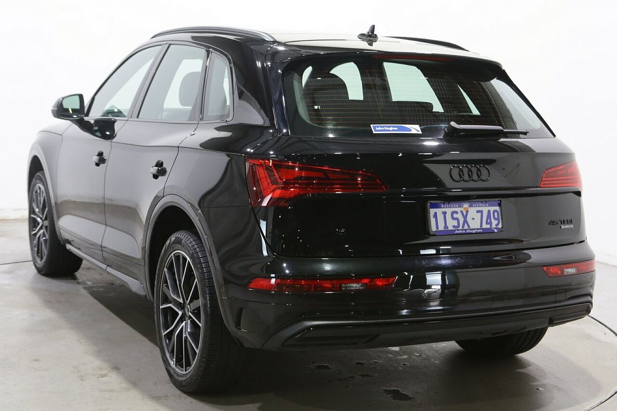 2023 Audi Q5 45 TFSI Dynamic Black FY