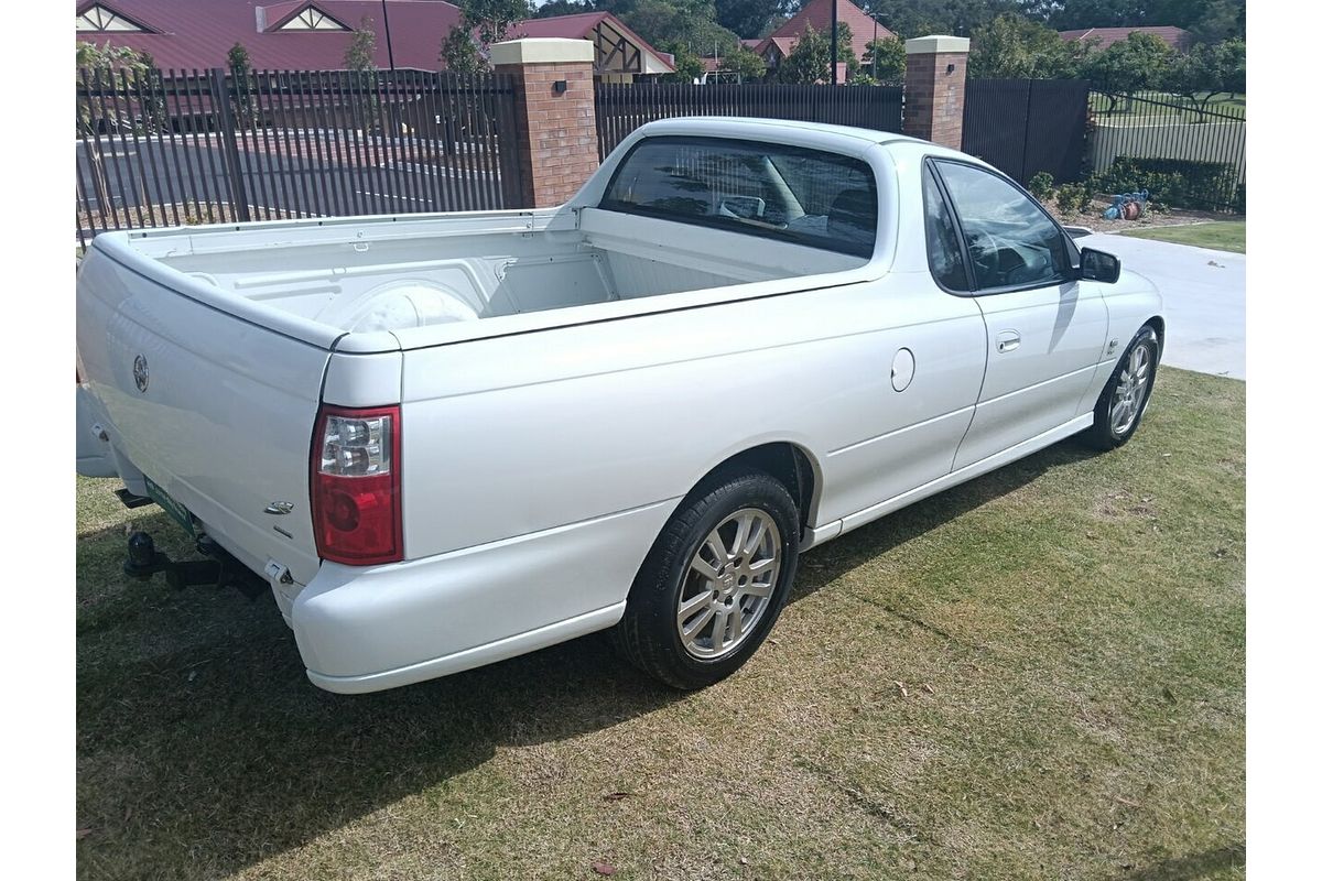 2004 Holden Commodore S VY II Rear Wheel Drive