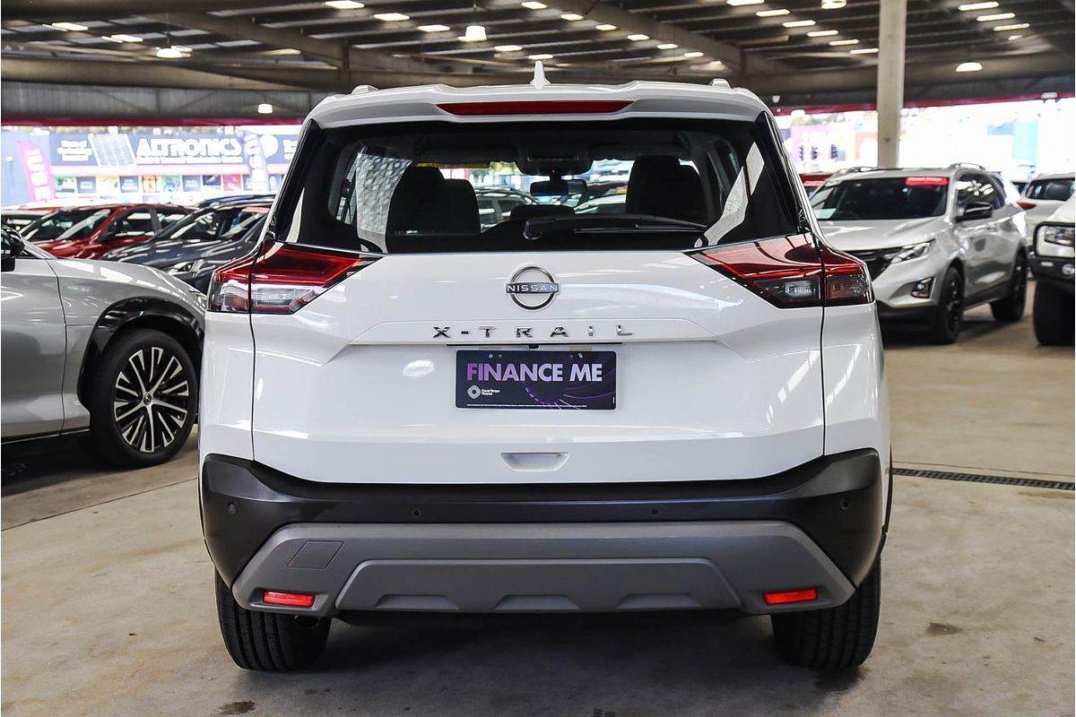 2024 Nissan X-TRAIL ST T33