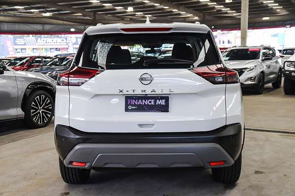 2024 Nissan X-TRAIL ST T33