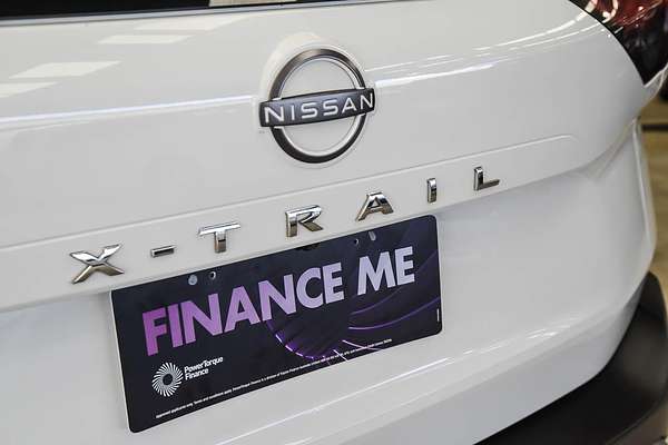 2024 Nissan X-TRAIL ST T33