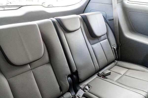2017 Kia Carnival Platinum YP