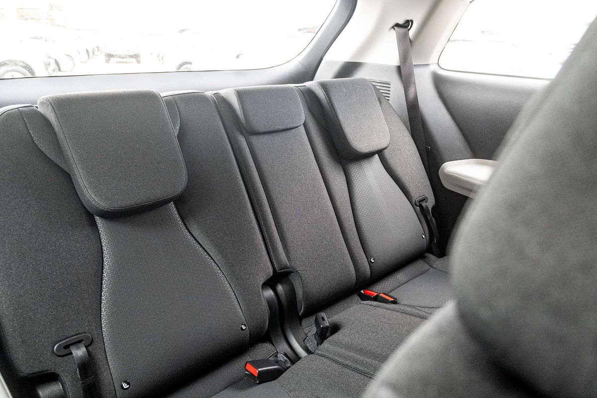 2022 Kia Carnival S KA4