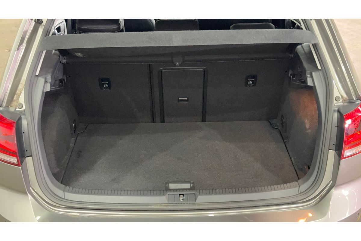 2016 Volkswagen Golf 110TDI Highline 7
