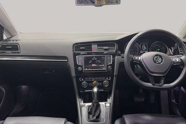 2016 Volkswagen Golf 110TDI Highline 7