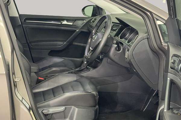 2016 Volkswagen Golf 110TDI Highline 7