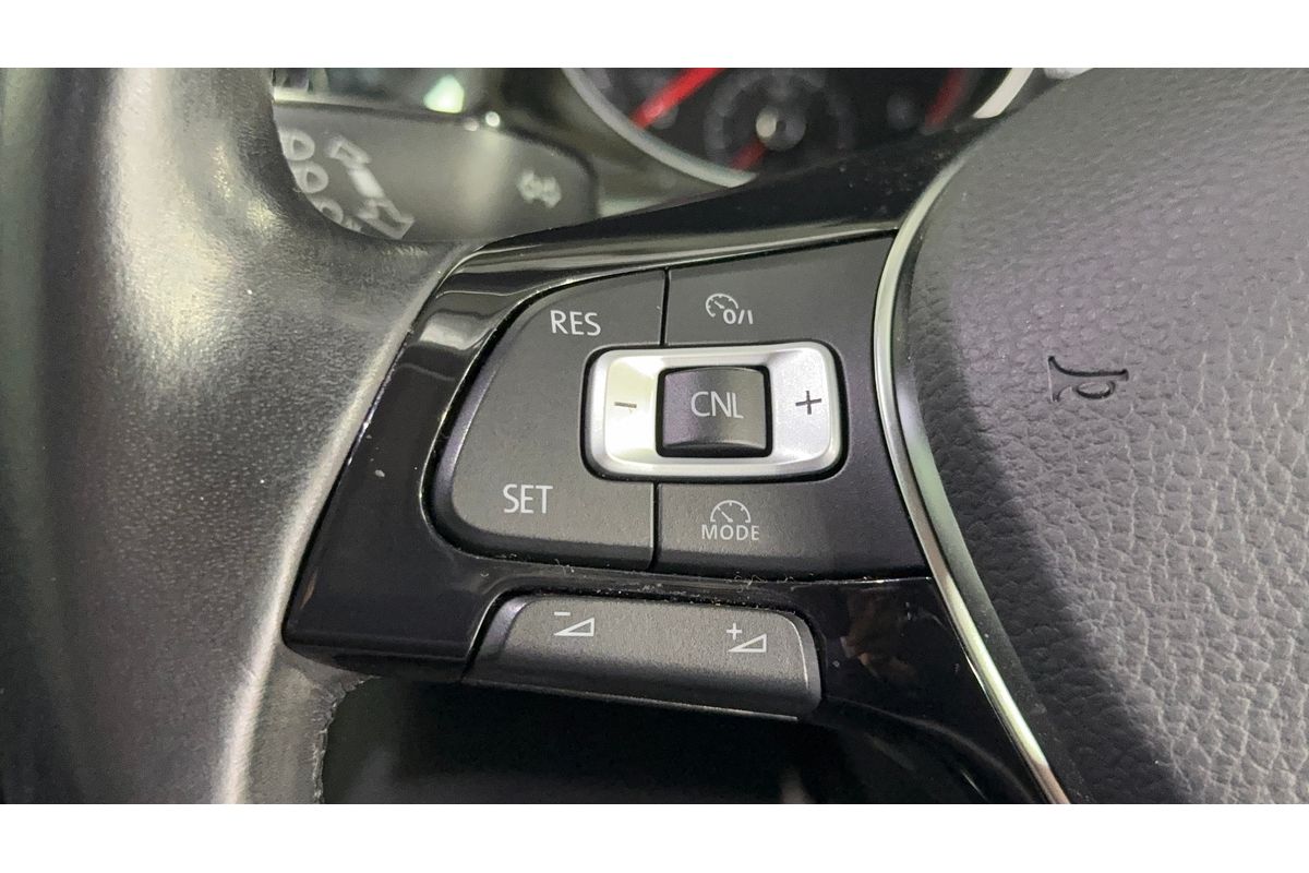 2016 Volkswagen Golf 110TDI Highline 7