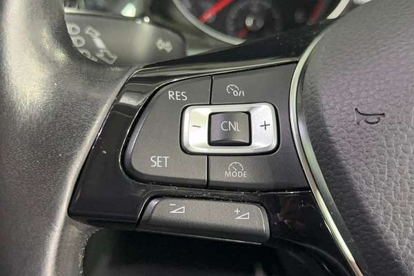 2016 Volkswagen Golf 110TDI Highline 7
