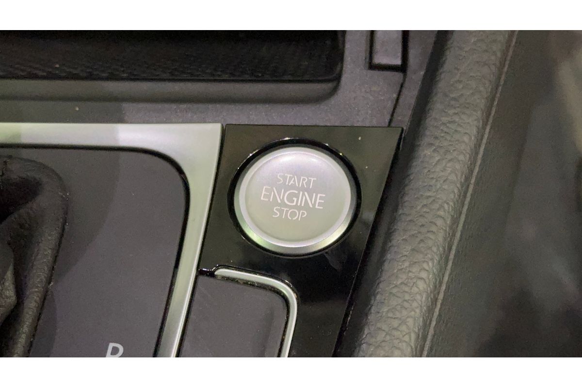 2016 Volkswagen Golf 110TDI Highline 7