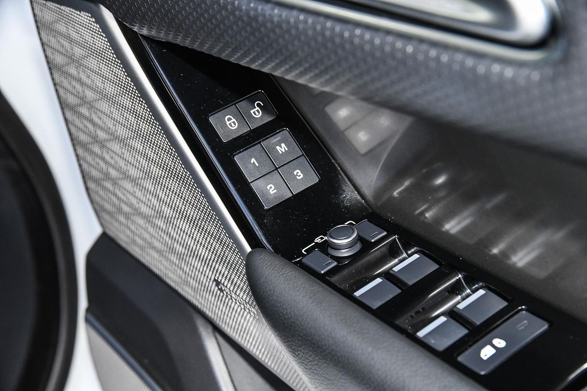 2019 Land Rover RANGE ROVER VELAR D300 S (221kW) L560 MY20