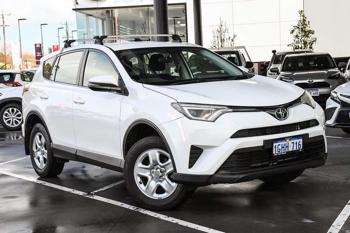 2017 Toyota RAV4 GX (4x4) ASA44R MY17
