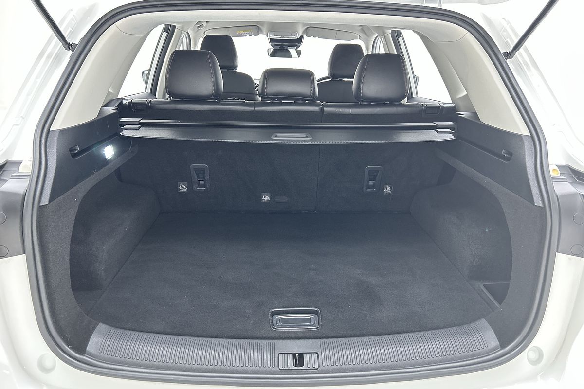 2022 MG HS Vibe SAS23