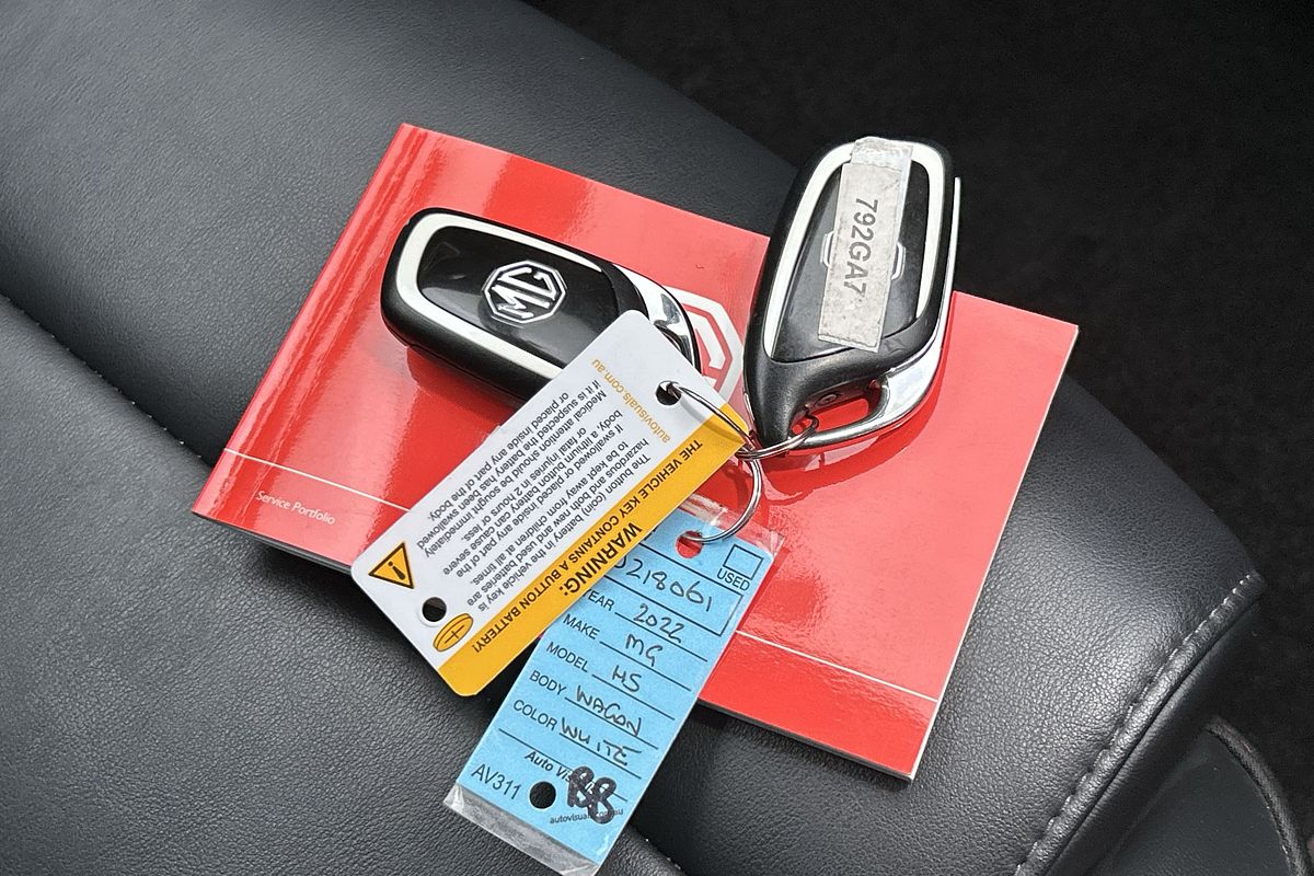 2022 MG HS Vibe SAS23