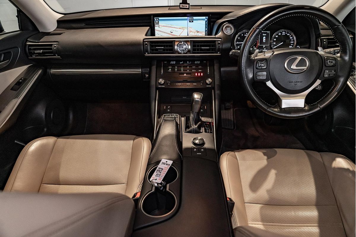 2018 Lexus IS IS300 Luxury ASE30R
