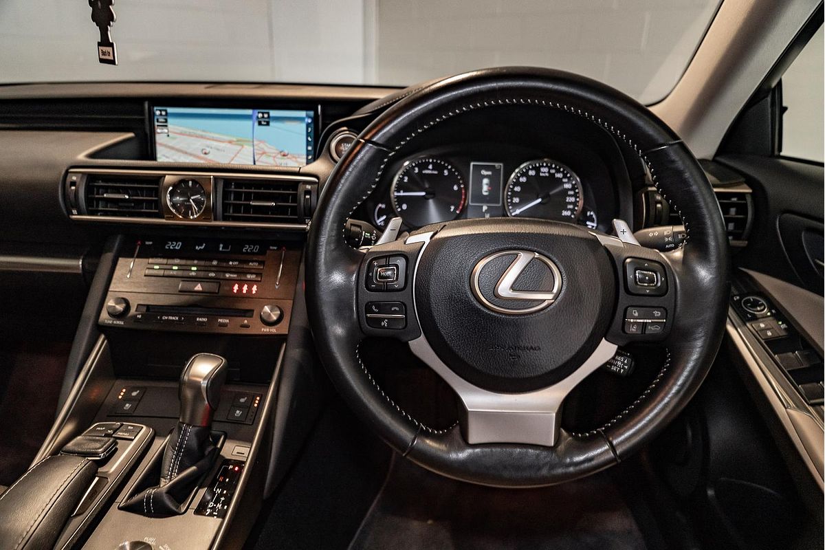 2018 Lexus IS IS300 Luxury ASE30R