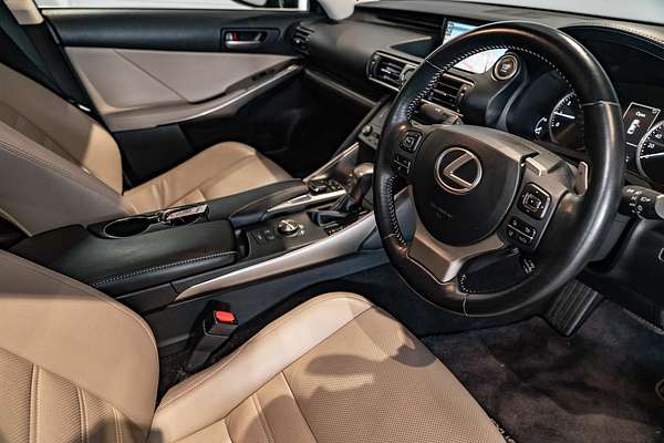 2018 Lexus IS IS300 Luxury ASE30R