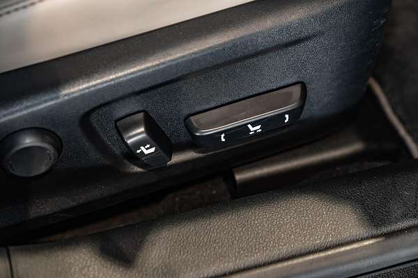 2018 Lexus IS IS300 Luxury ASE30R