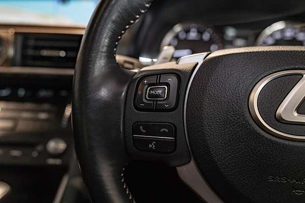 2018 Lexus IS IS300 Luxury ASE30R