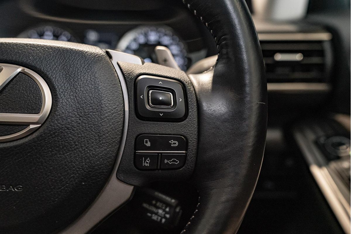 2018 Lexus IS IS300 Luxury ASE30R