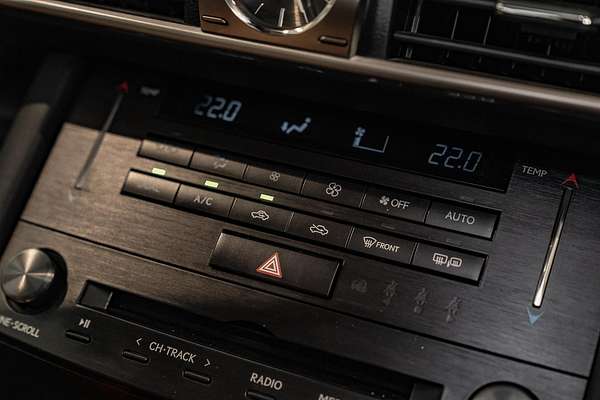 2018 Lexus IS IS300 Luxury ASE30R